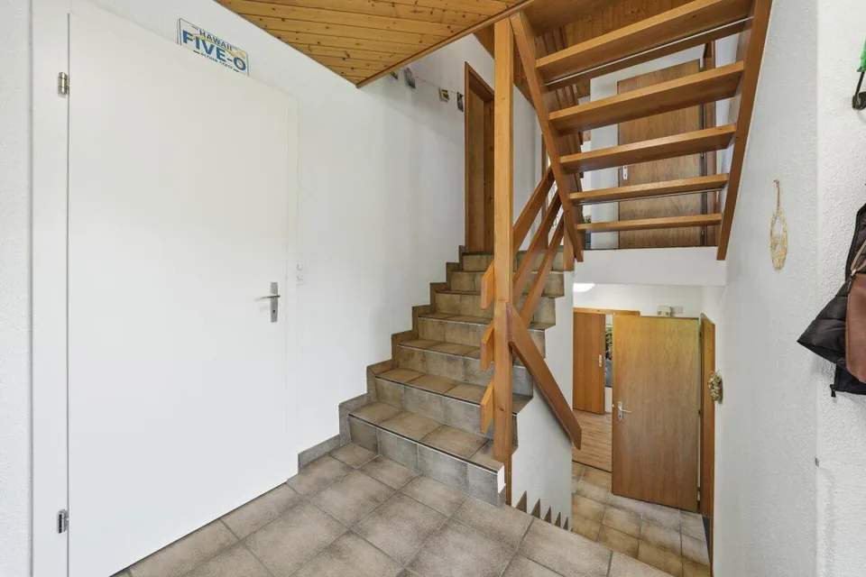 Freistehendes Familienhaus mit Charme, Privatsphäre und sonnigem G... – photo 25 of 30