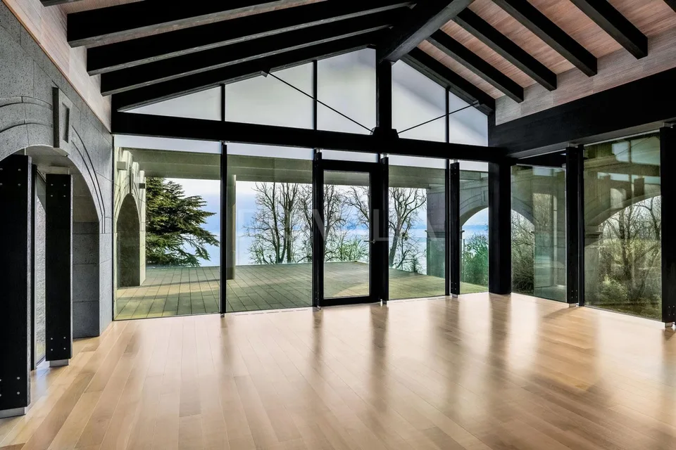 Propriété contemporaine d'exception avec accès privé au lac – Foto 2 von 6