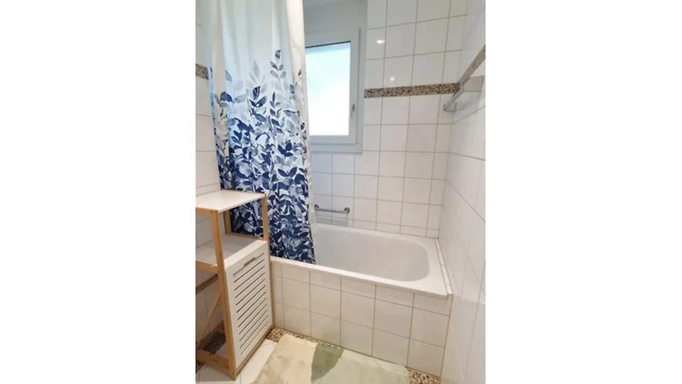 2½ ZI-WOHNUNG IN RÜSCHLIKON (ZH), MÖBLIERT, TEMPORÄR