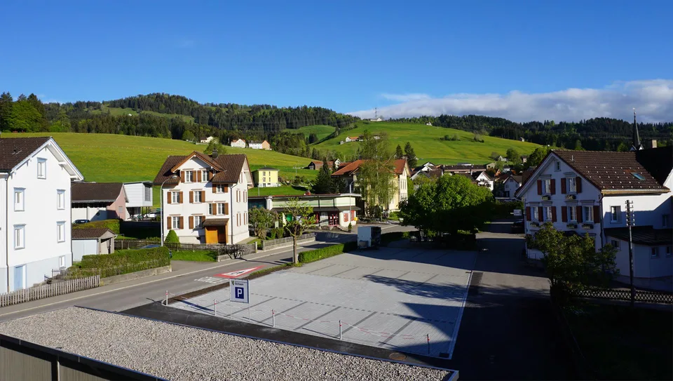 Komfortable 4 1/2 Zi. Wohnung zu vermieten