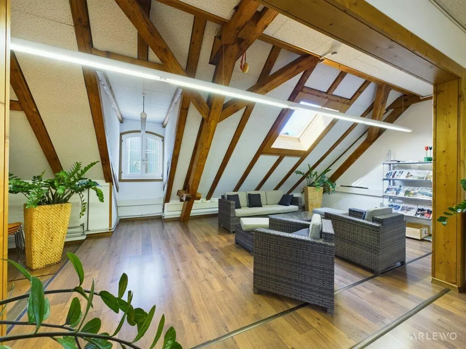 Grosszügige Bürofläche für Ihre Bedürfnisse – Foto 9 von 10