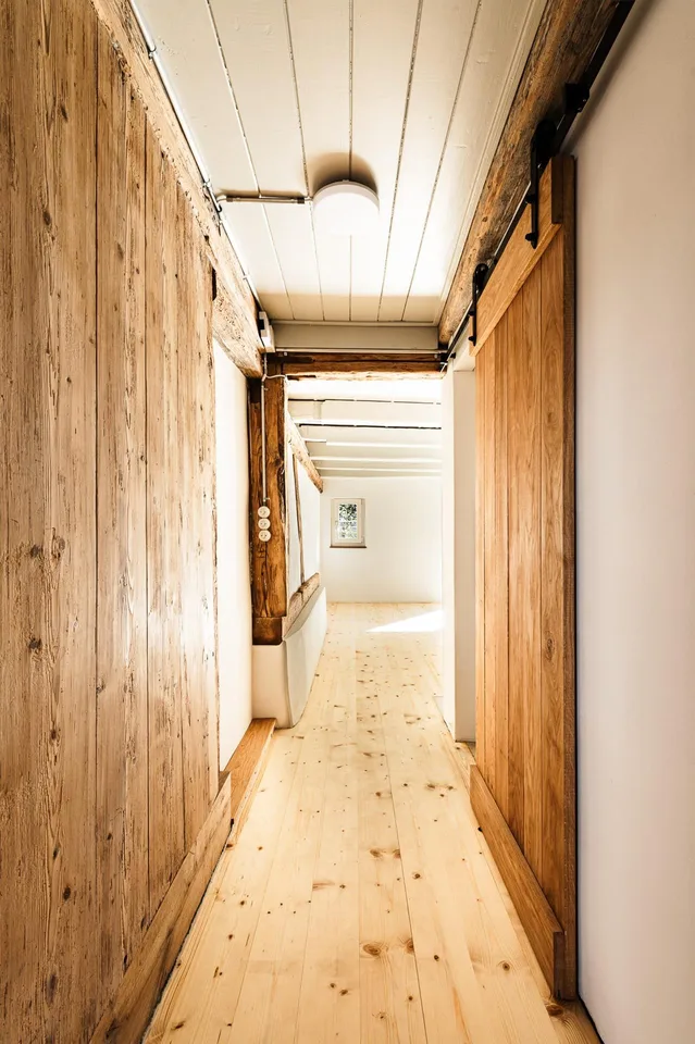 Moderne denkmalpflegerische 3.5 Wohnung in Zell (ZH) mit Garten