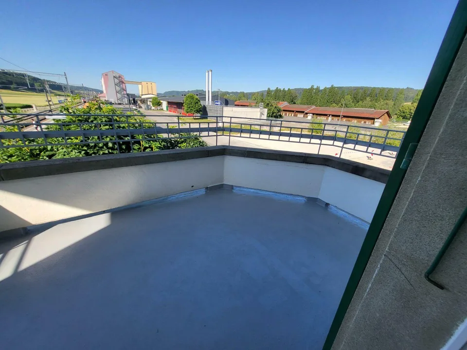 Magnificent komplett renoviertes Duplex mit großem Balkon