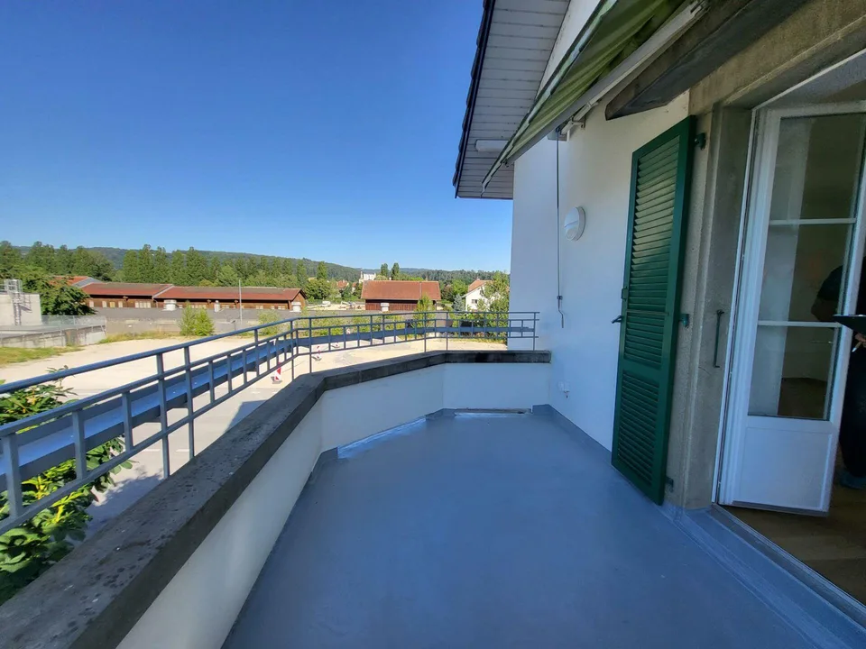 Magnificent komplett renoviertes Duplex mit großem Balkon