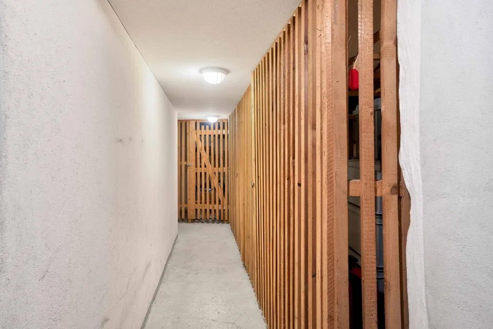 Appartement avec poêle en faïence et charme particulier – photo 11 sur 11