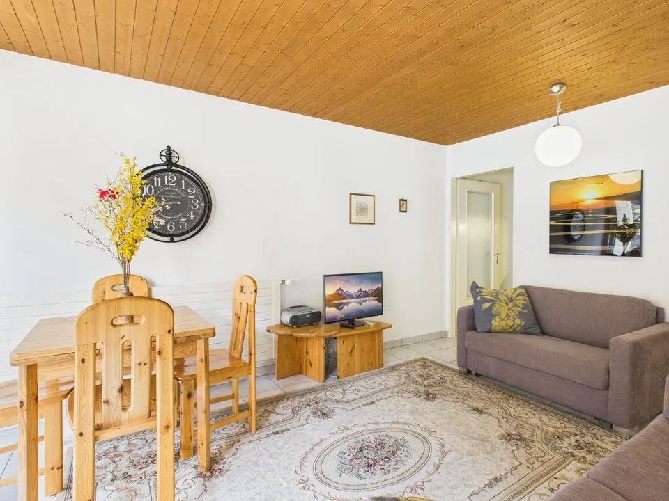 Appartement de 2.5 pièces entièrement meublé - maintenant 9.4% moins cher! – photo 8 sur 12