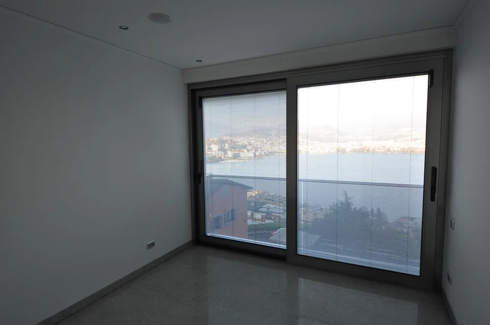 Palazzo a reddito con vista lago e monti – Foto 3 von 13