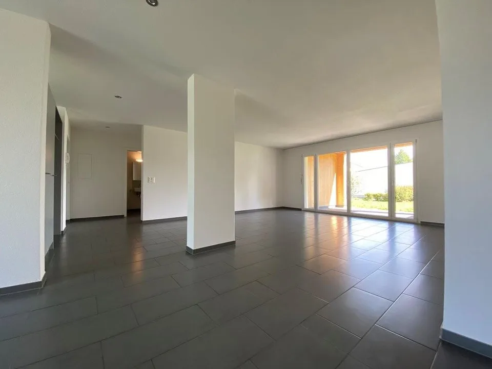 Moderne Wohnung an ruhiger Lage
