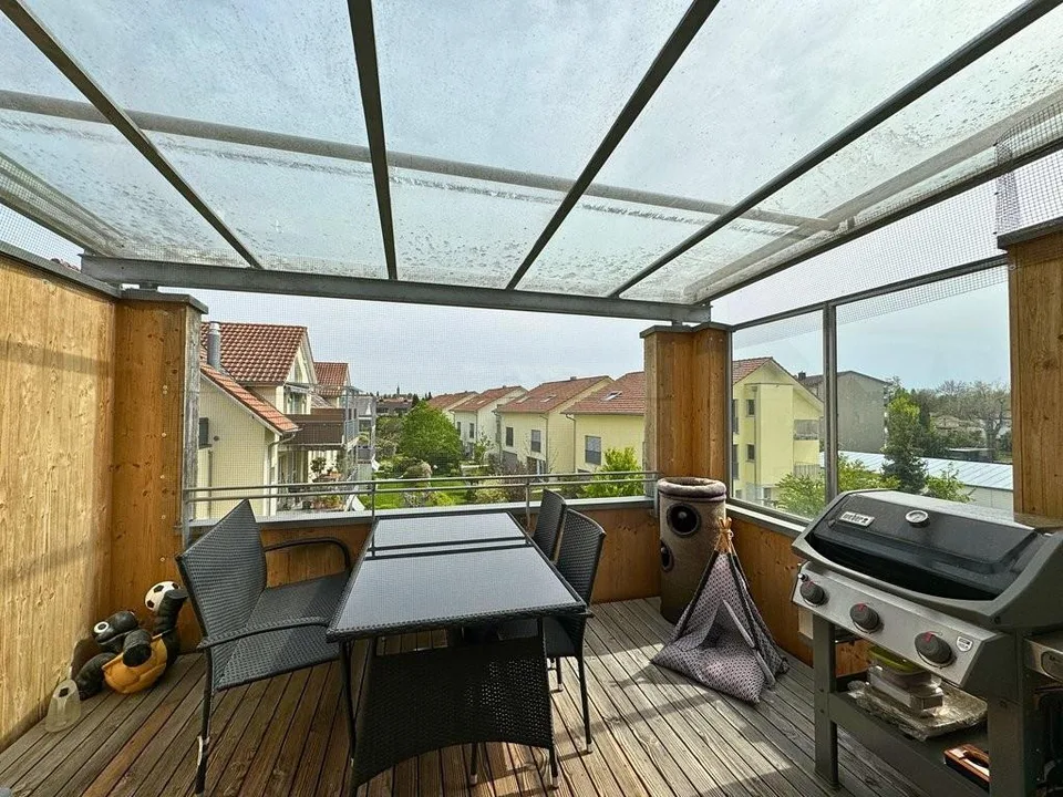 Moderne Wohnung an ruhiger Lage