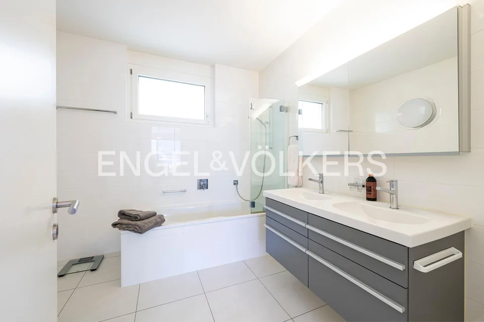 Modern Wohnen mit Wellness (114)