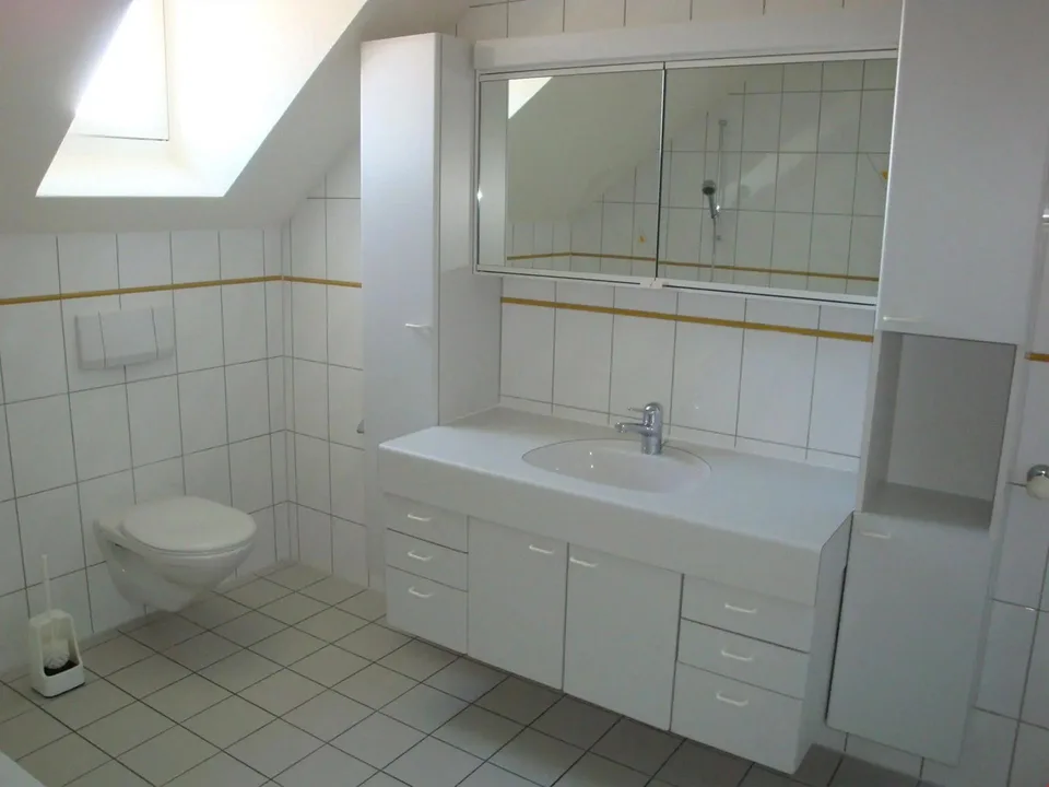 Über den Dächern von Solothurn - Dachwohnung wartet auf neue Mieter – Foto 5 von 8