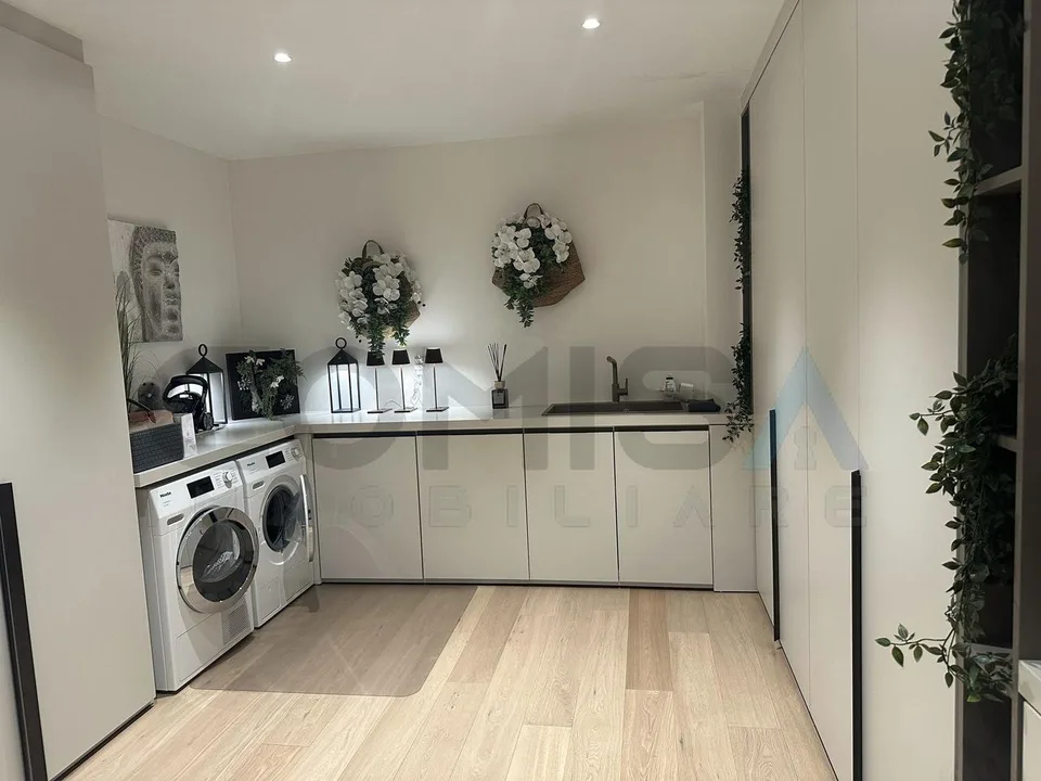 CUREGGIA - LUGANO Elegante appartamento 5.5 locali arredato – foto 10 di 10