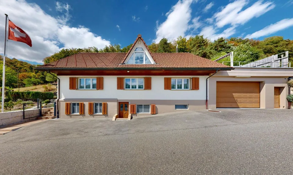 Einfamilienhaus mit viel Platz, Umschwung und freier Aussicht – Foto 9 von 11