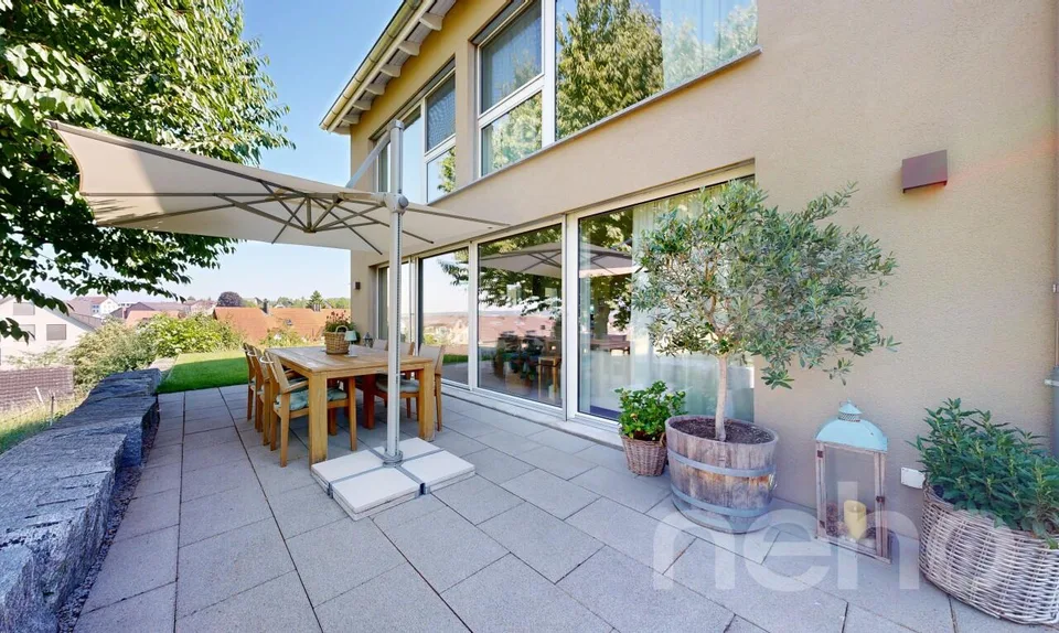 Plenty of space for the family. 5 room house in a quiet cul-de-sac – photo 3 of 11