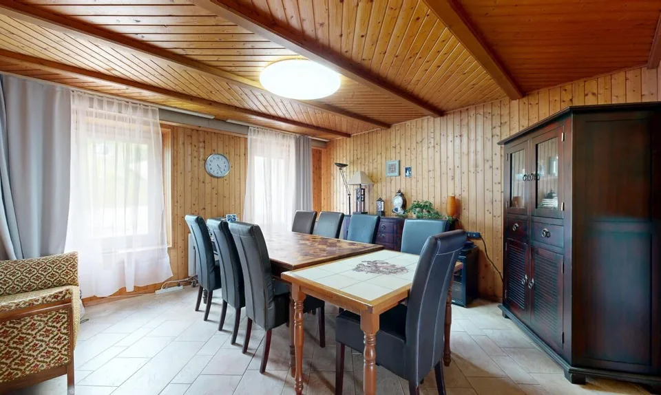 Casa indipendente con alto potenziale di valorizzazione – foto 9 di 13
