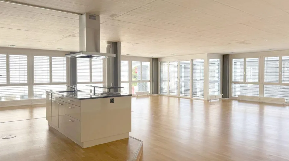 Helle, repräsentative Gewerbe- / Bürofläche – foto 4 di 4