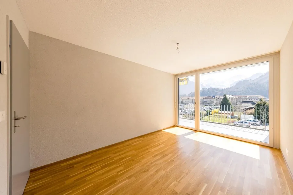 Appartamento attraente di 2,5 locali a Unterseen