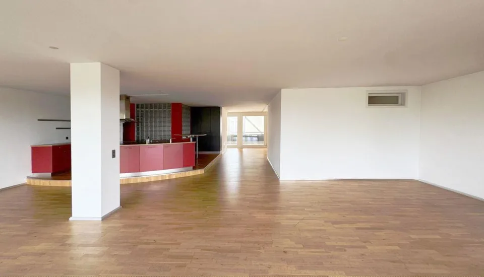 Exklusive & lichtdurchflutete Gewerbe-/Bürofläche (173 m²) mit 2 Te... – Foto 6 von 6