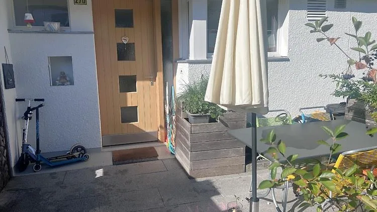 5½ ZIMMER-HAUS IN GRÜT (GOSSAU ZH), MÖBLIERT, TEMPORÄR