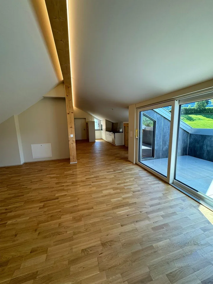 Neubau Dachwohnung in Nesslau mit atemberaubender Aussicht – Foto 5 von 15