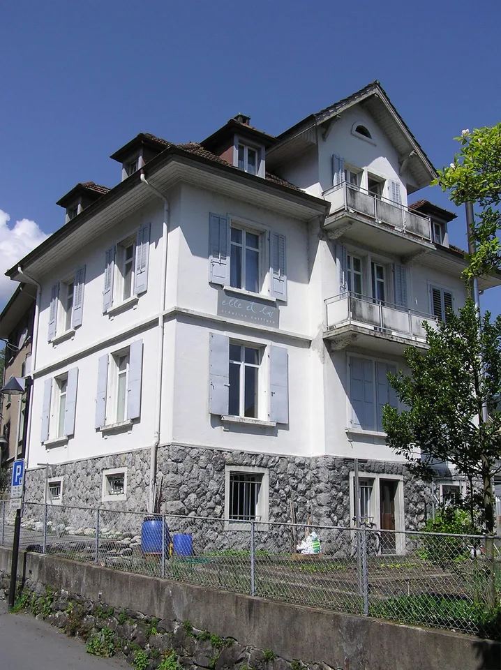 Charmante 4½-Zimmer-Wohnung mit toller See- und Bergsicht