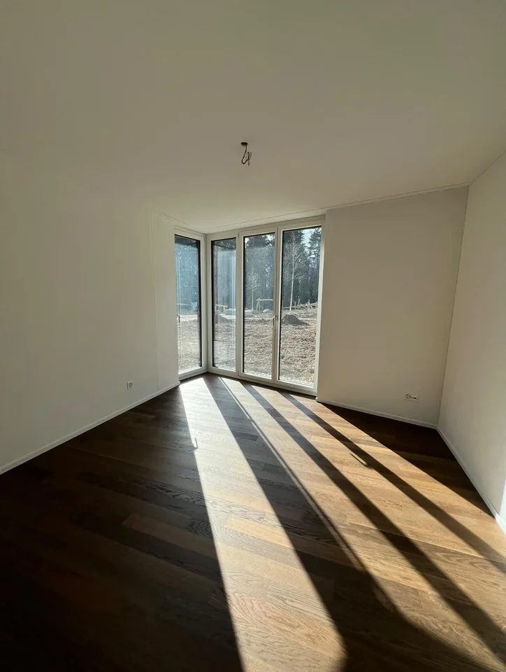 Moderne 3.5-Zimmer-Neubauwohnung im Erdgeschoss in Kloten – Foto 6 von 17