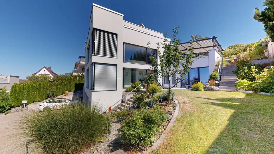 Exklusive 6.5-Zimmer Villa an bevorzugter Lage mit Seesicht – Foto 4 von 30