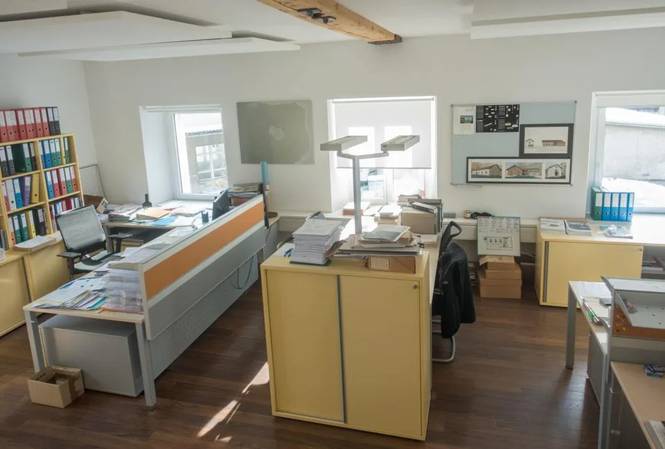 Attika Büro mit traumhafter Aussicht – Foto 13 von 13