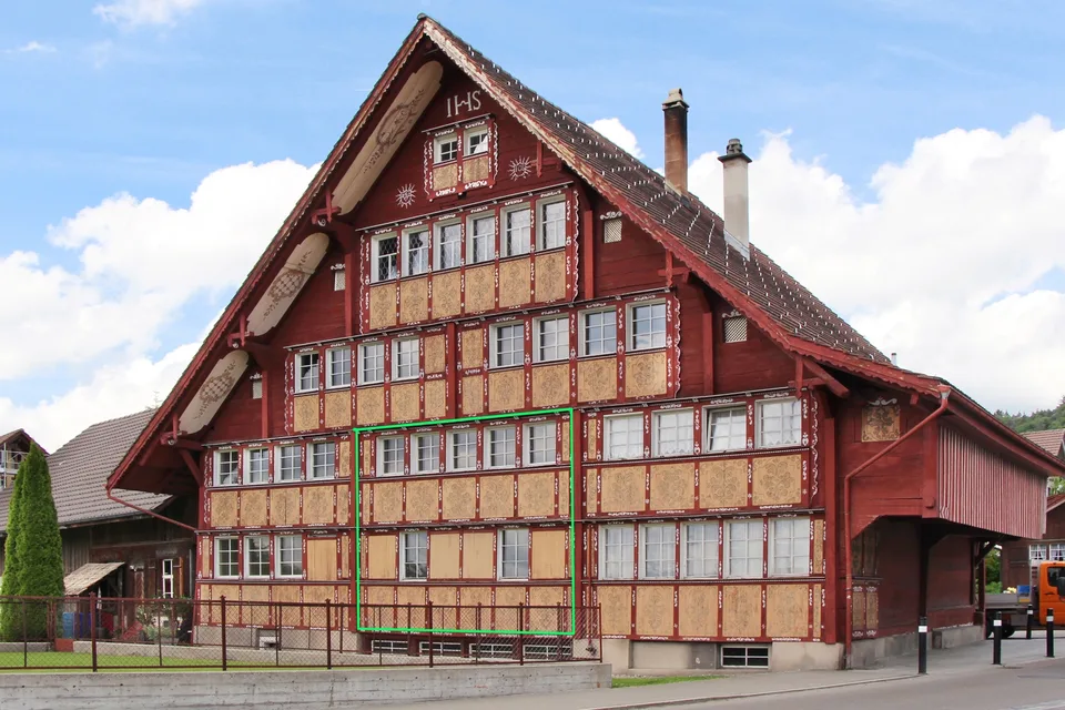 Historische Altbauwohnung Renoviert im 2022