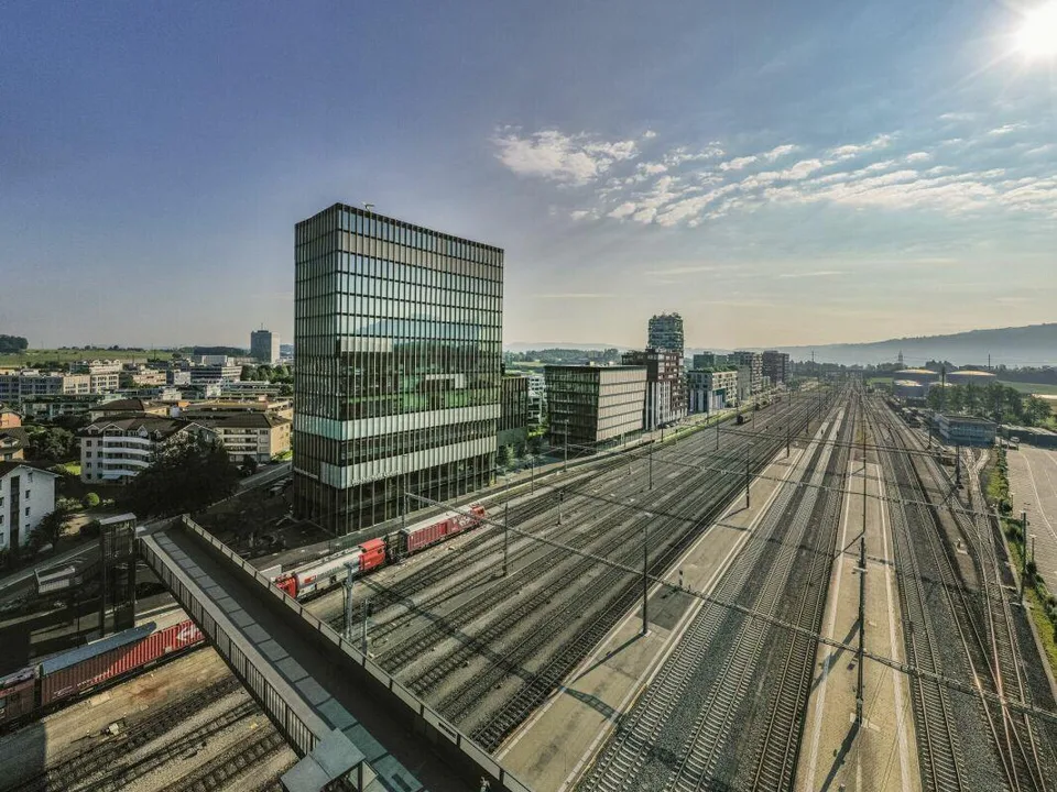 Unternehmenscampus im Wirtschaftsraum Zug – Foto 3 von 16