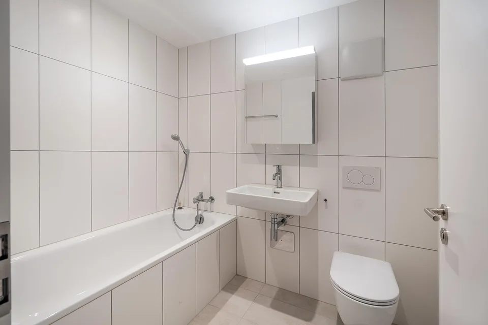 Grosszüge Familienwohnung mit eigenem Garten - mit SPECIAL !