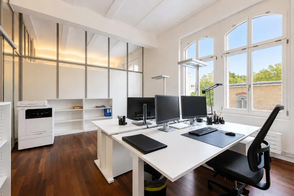 Büro mit Charakter im Hürlimann Areal – photo 6 sur 7