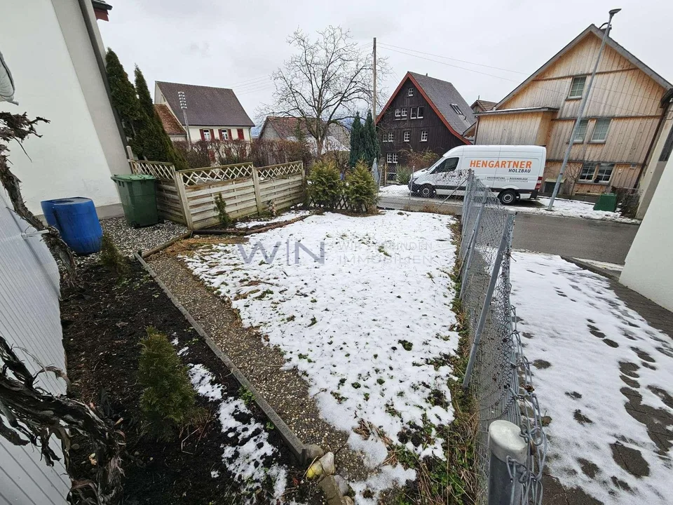 Charme de l'ancien bâtiment avec vue sur la montagne et jardin privé – photo 13 sur 26