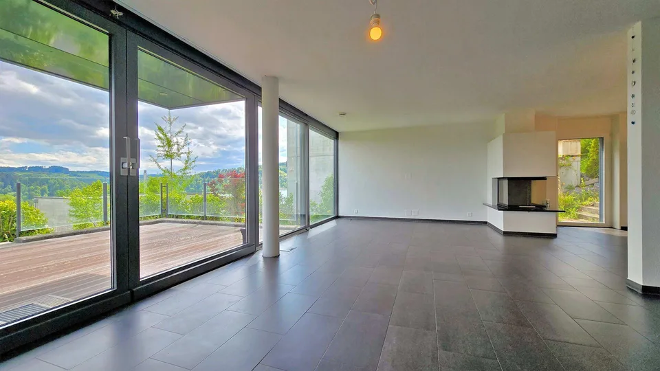 Modernes Einfamilienhaus mit viel Wohnraum und Weitsicht – Foto 8 von 16