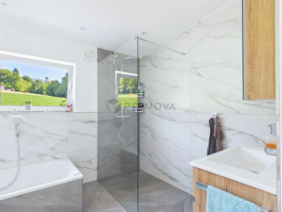 Exclusive 7.5 room single-family house with 191 m² living space and Alpine view completely renovated – photo 9 of 11