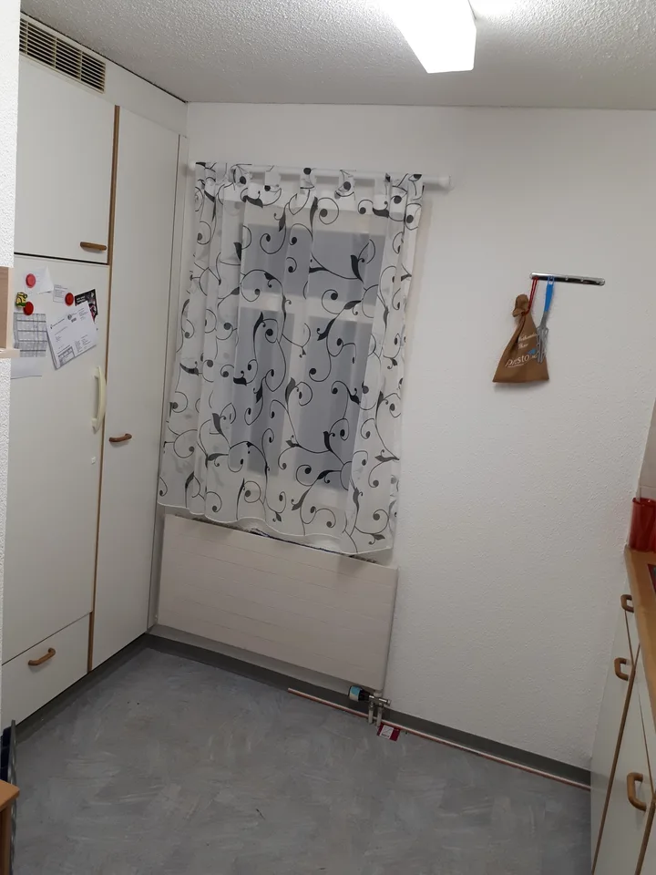 Herzige Dachwohnung, 5 Min ab Bahnhof