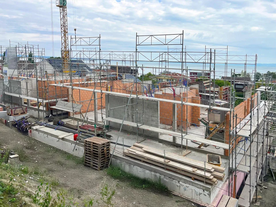 Moderne Doppeleinfamilienhaushälften mit Blick auf den Bodensee – foto 8 di 9