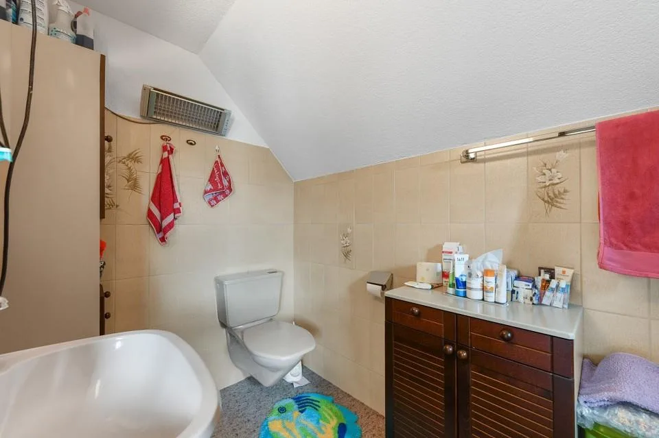 Special holiday apartment in Nesslau, ideal for ski fans and hikers! – photo 12 of 13