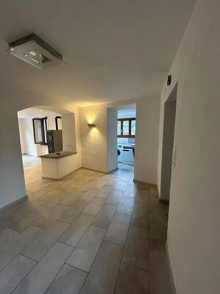 Casa ristrutturata con 3 appartamenti nel centro di Cevio | Renovie... – Foto 17 von 22