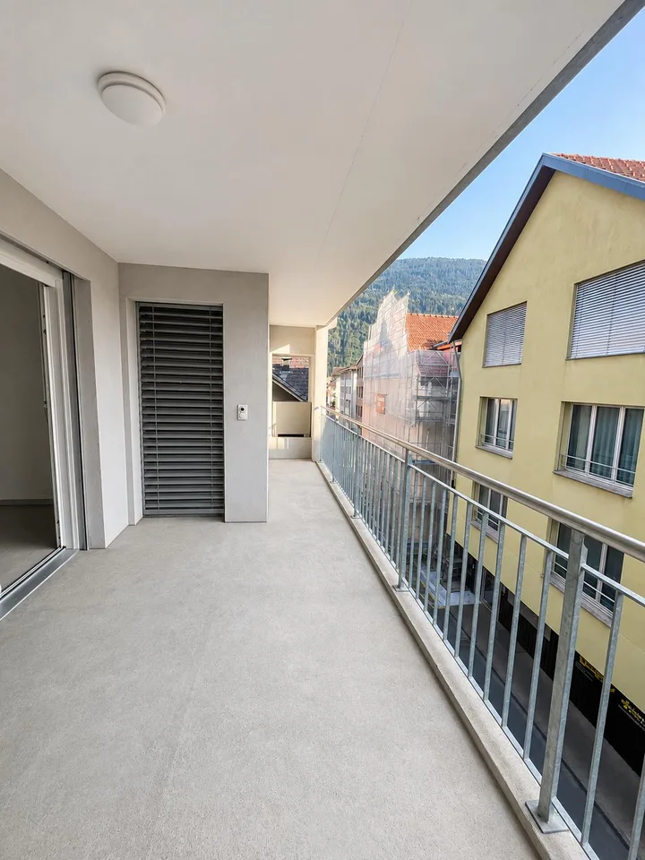 Grosszügige 4.5-Zimmer-Maisonettewohnung zentrale Lage in Domat/Ems