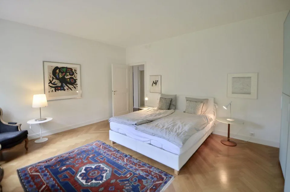 Möbliert: Gediegene Gästewohnung in herrschaftlicher Villa – photo 8 of 14