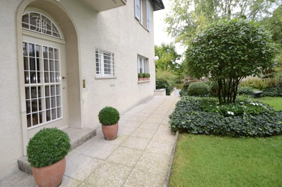 Möbliert: Gediegene Gästewohnung in herrschaftlicher Villa – photo 12 of 14