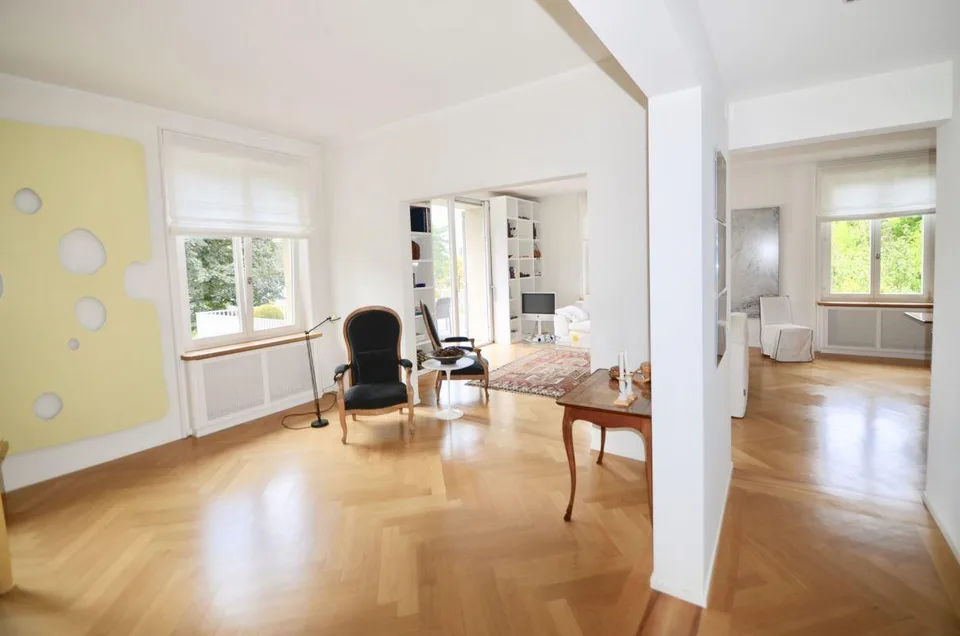 Möbliert: Gediegene Gästewohnung in herrschaftlicher Villa – photo 4 of 14