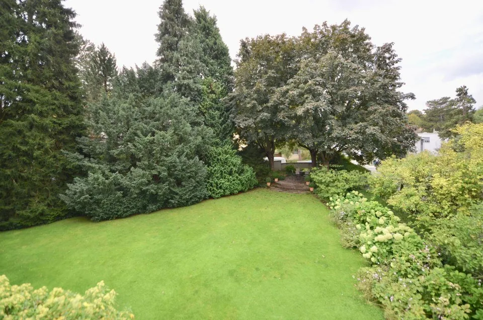 Möbliert: Gediegene Gästewohnung in herrschaftlicher Villa – photo 11 of 14