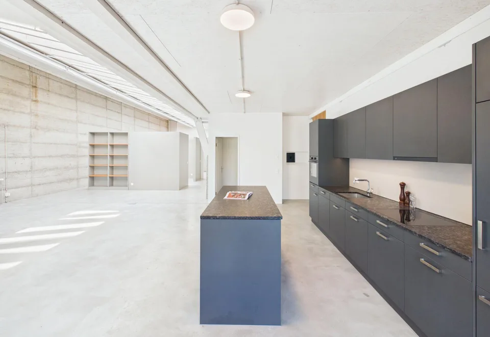 Appartamento loft unico con terrazza solare attraente – foto 7 di 14