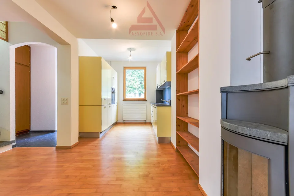 Wunderschöne Reihenhäuser / Deliziose casette a schiera – Foto 2 von 11