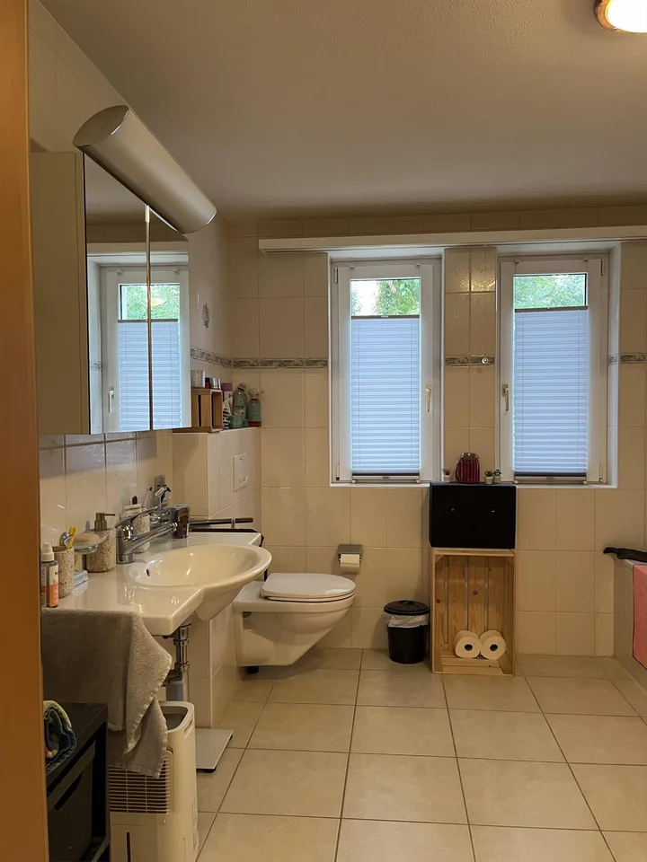 Grosszügige, 4.5-Zimmer-Parterre Wohnung