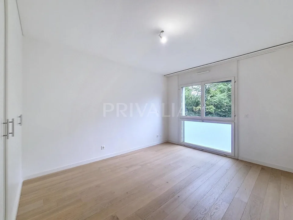 Superbe appartement de 6,5 pièces au 1er étage d'une résidence de s...
