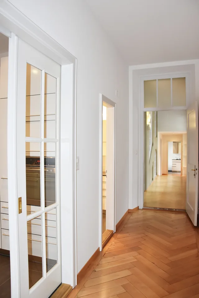 exklusive 5-Zimmerwohnung mit Dachterrasse in der Berner Altstadt – photo 9 sur 30