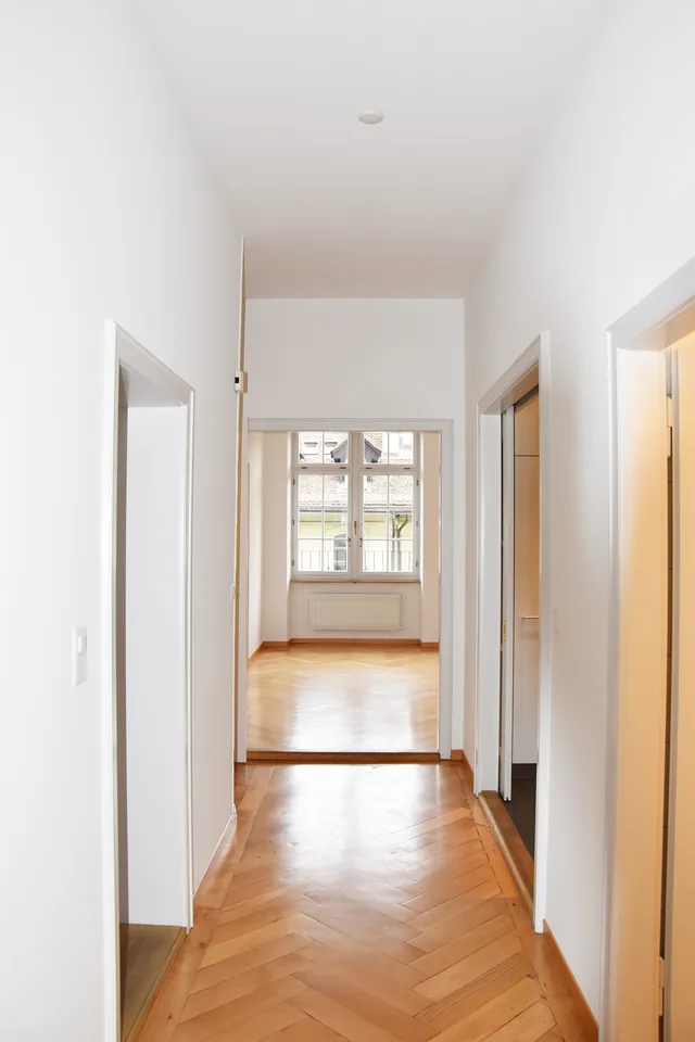 exklusive 5-Zimmerwohnung mit Dachterrasse in der Berner Altstadt – photo 28 sur 30
